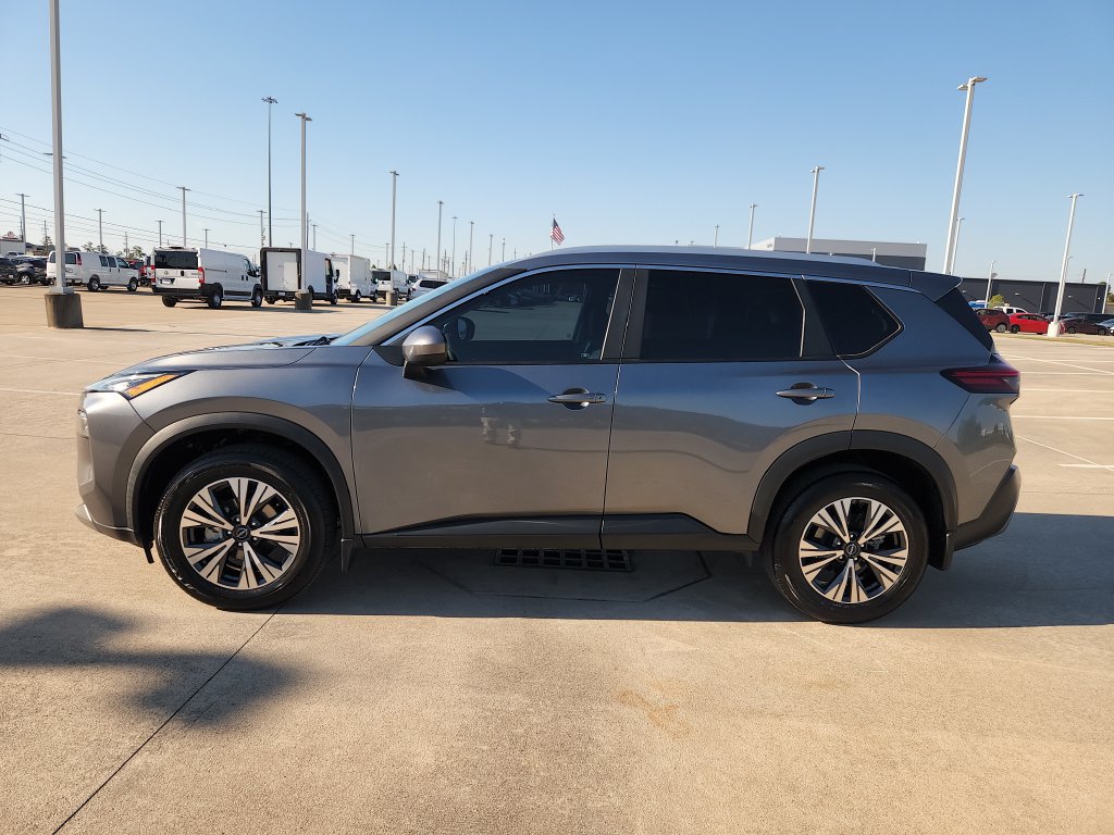 Used 2023 Nissan Rogue SV w/ SV Premium B Package FWD image 8