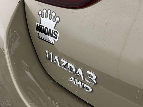 Used 2024 MAZDA MAZDA3 s image 28