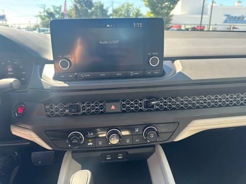 Certified 2023 Honda Accord LX image 16