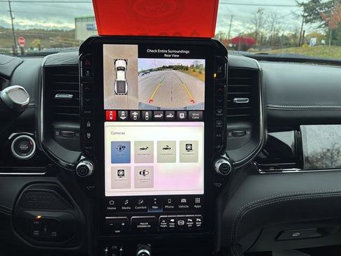 Used 2025 RAM 3500 Limited image 23