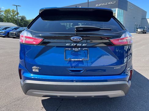 Used 2022 Ford Edge SEL w/ Convenience Package AWD/4WD image 4