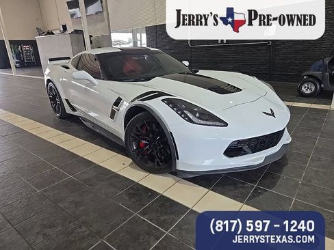Used 2017 Chevrolet Corvette Grand Sport RWD image 5