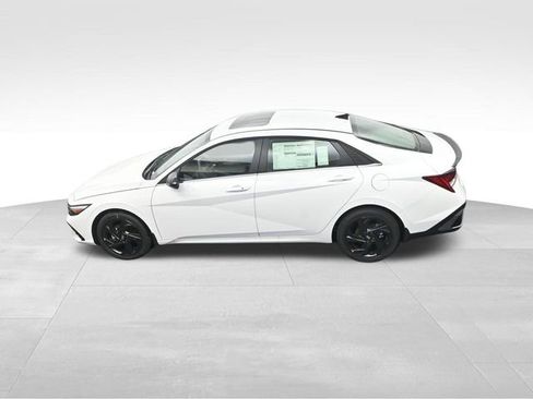 New 2026 Hyundai Elantra SEL Sport image 25