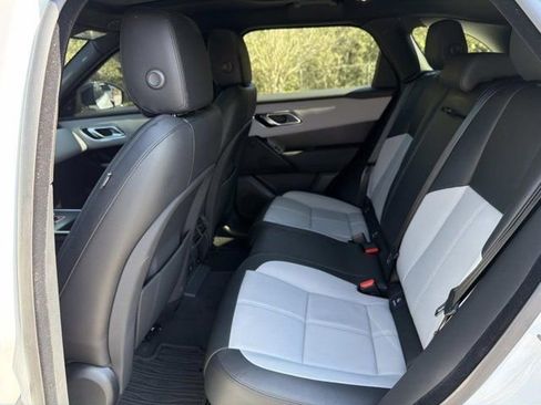 Used 2026 Land Rover Range Rover Velar Dynamic SE image 15
