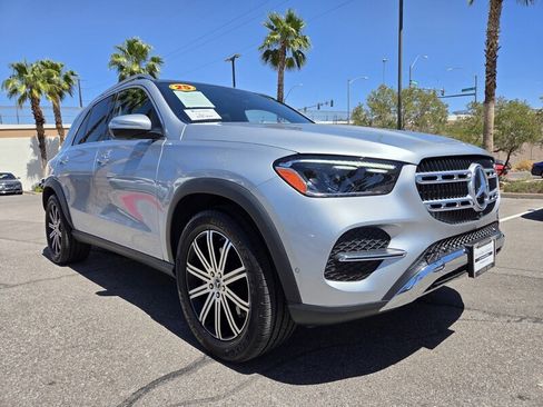 Certified 2025 Mercedes-Benz GLE 350 4MATIC w/ Winter Package image 7
