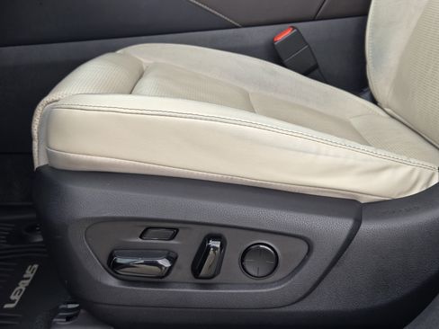 Certified 2023 Lexus RX 350 FWD w/ Cold Area Package image 32