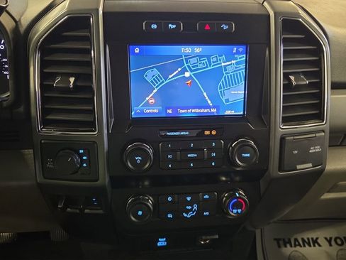 Used 2022 Ford F250 XLT w/ FX4 Off-Road Package AWD/4WD image 15