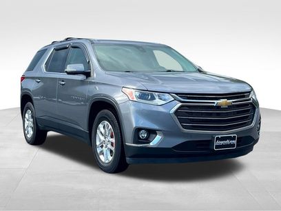 Used 2020 Chevrolet Traverse LT w/ Driver Confidence II Package