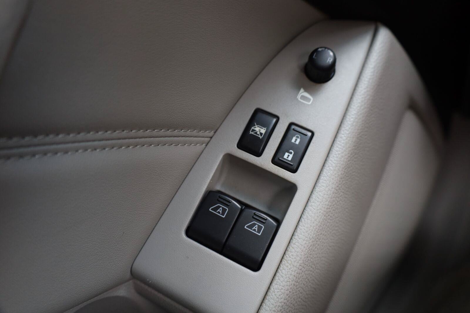 Used 2009 INFINITI G37 Journey w/ Premium Pkg RWD image 30
