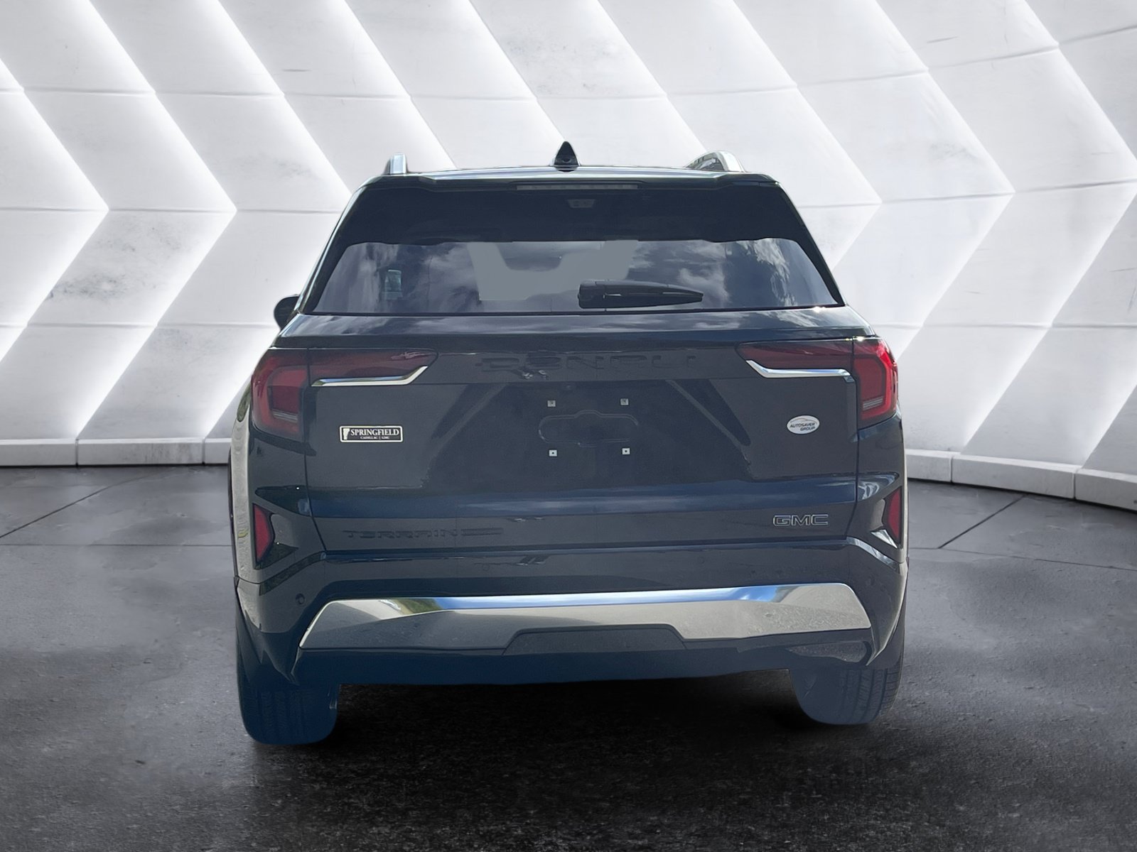 New 2027 GMC Terrain Denali w/ LPO, Black Badging Package AWD/4WD image 5