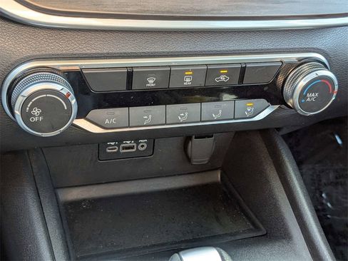 Used 2025 Nissan Altima 2.5 SV image 22