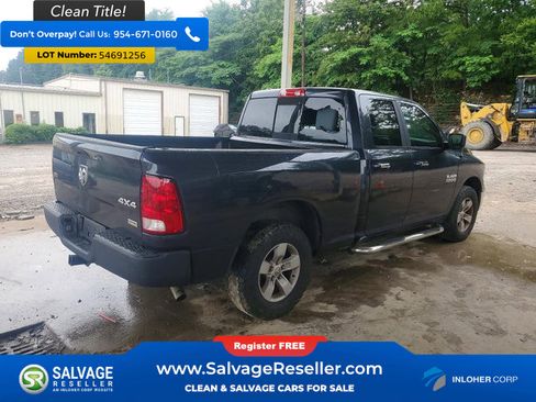 Used 2018 RAM 1500 Classic SLT AWD/4WD image 4