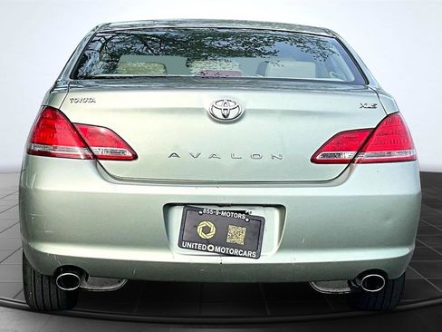 Used 2006 Toyota Avalon XL FWD image 5