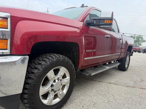 Used 2019 Chevrolet Silverado 2500 LTZ w/ Duramax Plus Package AWD/4WD image 5