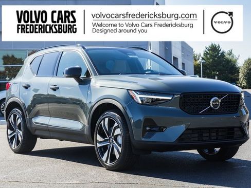 New 2026 Volvo XC40 B5 Ultra w/ Protection Package Premier image 1