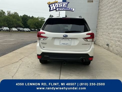 Used 2024 Subaru Forester Limited AWD/4WD image 10