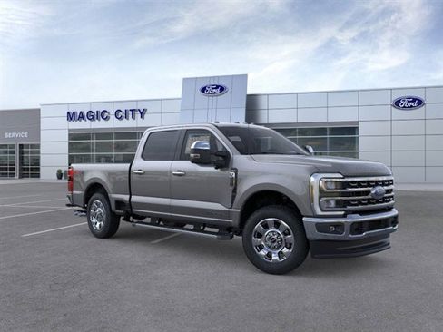 New 2026 Ford F250 Lariat w/ Chrome Package image 7