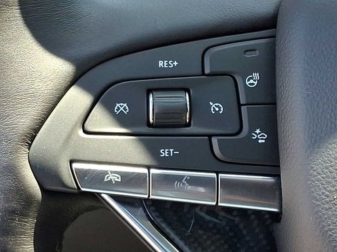 Certified 2023 Cadillac XT6 Sport w/ Technology Package AWD/4WD image 23