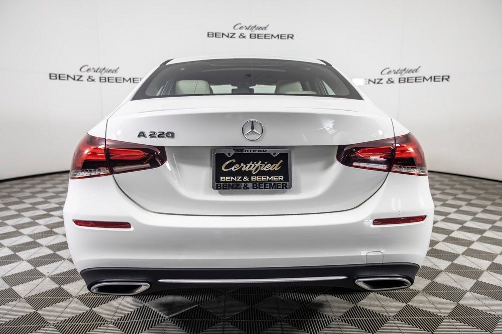 Used 2022 Mercedes-Benz A 220 image 7