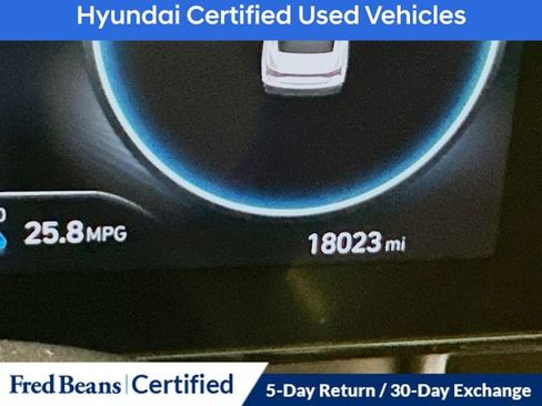 Certified 2024 Hyundai Elantra Limited FWD image 13
