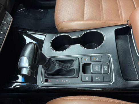 Used 2019 Kia Sorento SX AWD/4WD image 30