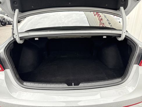 Used 2022 Kia K5 GT-Line image 10