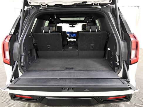 Used 2025 Ford Expedition Tremor AWD/4WD image 7
