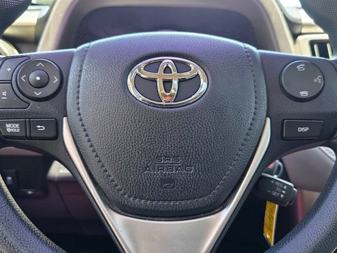 Used 2015 Toyota RAV4 XLE FWD image 31