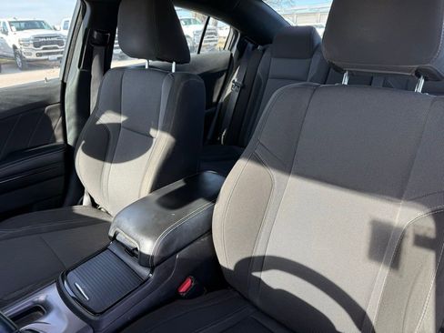 Used 2021 Dodge Charger SXT w/ Blacktop Package image 14