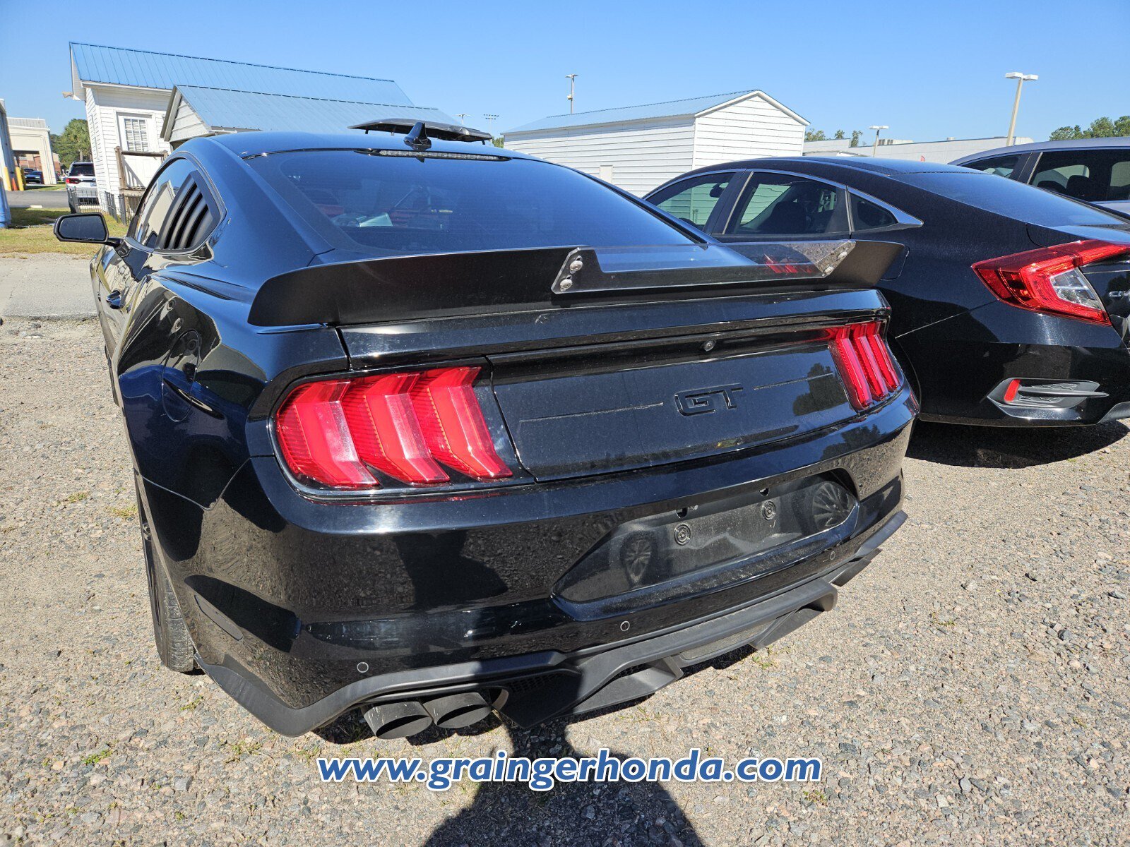 Used 2020 Ford Mustang GT Premium w/ Equipment Group 401A RWD image 9
