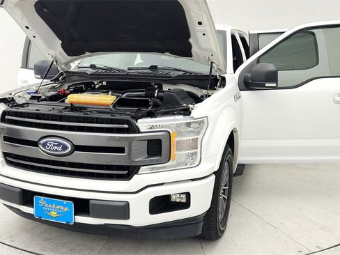 Used 2018 Ford F150 XLT w/ Equipment Group 302A Luxury image 10