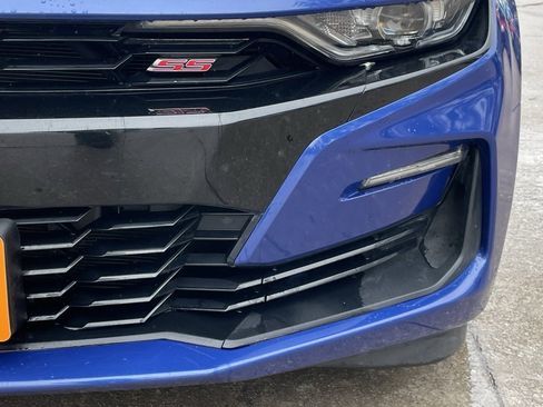 Used 2019 Chevrolet Camaro SS image 7
