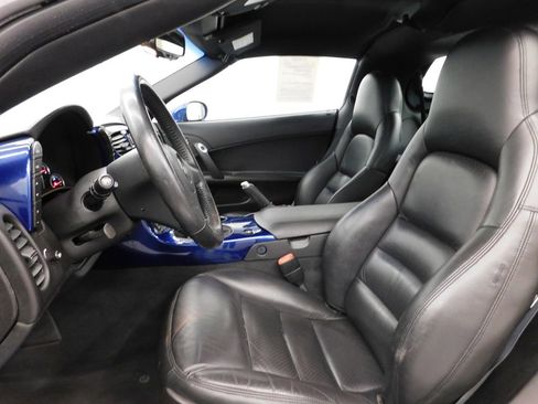Used 2006 Chevrolet Corvette Coupe w/ Preferred Equipment Group image 13