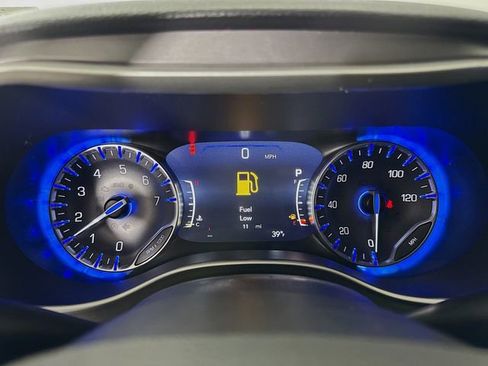 New 2026 Chrysler Pacifica Select w/ S Appearance Package image 12