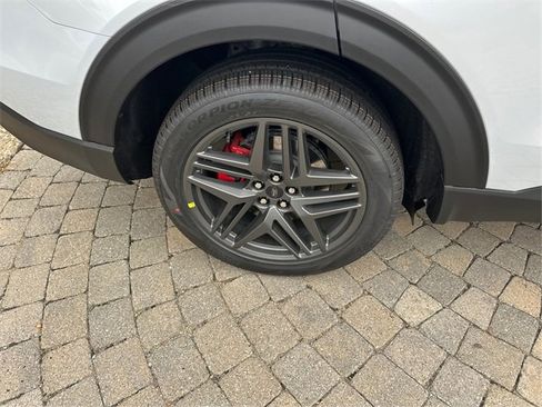 New 2026 Ford Explorer ST w/ Sun And Sound Package image 13