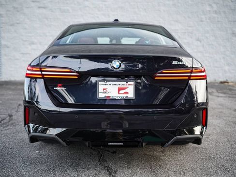 Used 2026 BMW 530i w/ M Sport Package RWD image 13