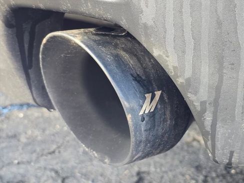 Used 2020 Chevrolet Camaro LT w/ RS Package image 19