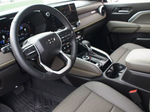 Used 2024 Chevrolet Colorado ZR2 w/ ZR2 Convenience Package III image 14