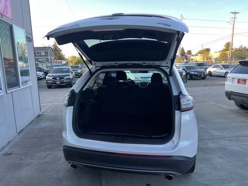 Used 2015 Ford Edge SEL w/ Equipment Group 201A AWD/4WD image 14