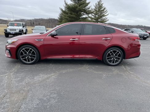 Used 2020 Kia Optima SE image 2