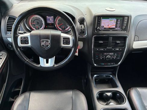 Used 2019 Dodge Grand Caravan GT FWD image 23