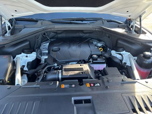 Used 2025 Genesis GV80 2.5T Advanced image 21