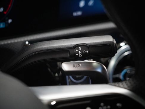 Used 2025 Mercedes-Benz CLA 35 AMG 4MATIC image 24