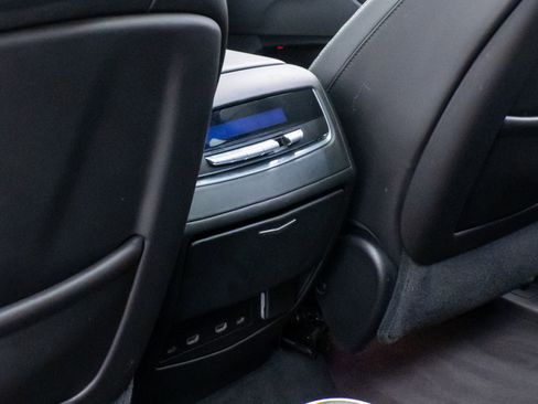 Used 2021 Cadillac Escalade Premium Luxury w/ LPO, Radiant Package image 18