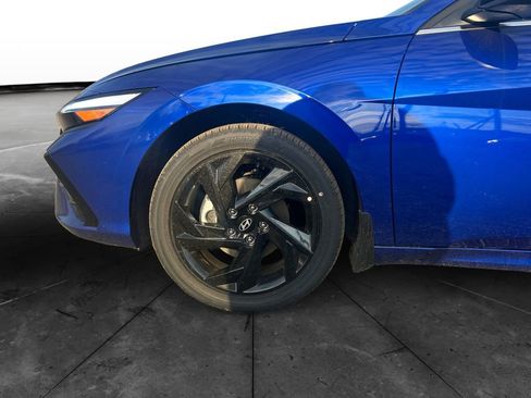 New 2026 Hyundai Elantra SEL Sport FWD image 14