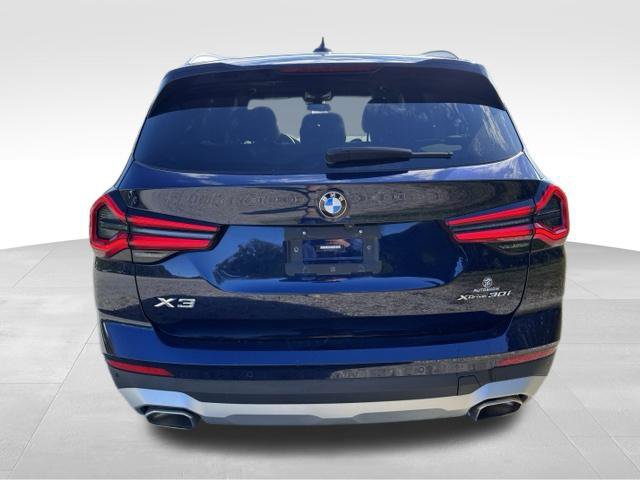 Used 2023 BMW X3 xDrive30i w/ Premium Package AWD/4WD image 8