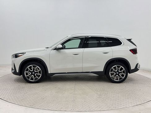 New 2026 BMW X1 xDrive28i AWD/4WD image 2