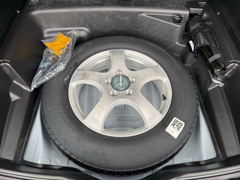 Certified 2023 Jeep Grand Cherokee Altitude image 31