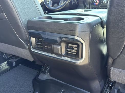 Used 2022 GMC Sierra 2500 Denali w/ Denali Black Diamond Edition image 28