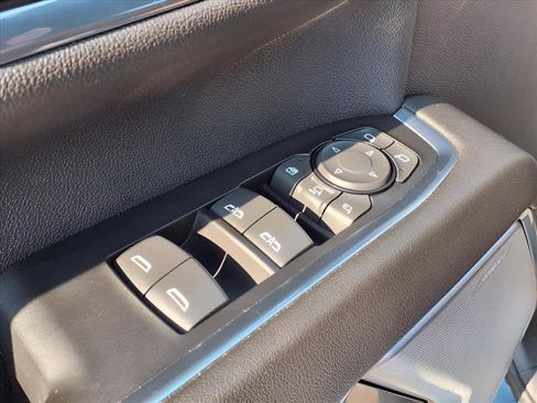 Used 2024 Chevrolet Silverado 2500 High Country w/ High Country Premium Package image 14